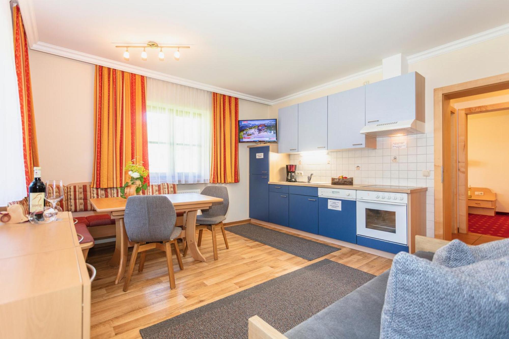 Obertaxinghof Apartment *
